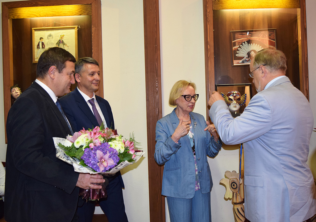 �������� �.�. ������ ���������� �������� ������ ��� ������� ����� �����-�����������